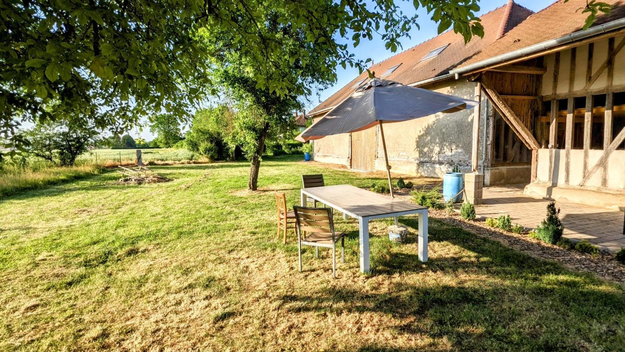Appartement Prive Le Chardonnay, Jardin, Parking Bucheres Екстер'єр фото